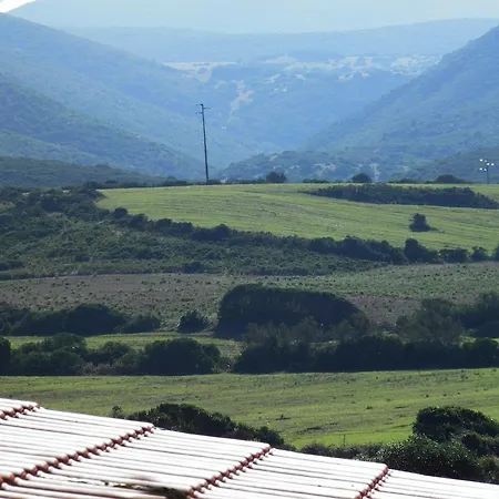 ベッド・アンド・ブレックファスト Casa Casti Sant' Antonio di Santadi